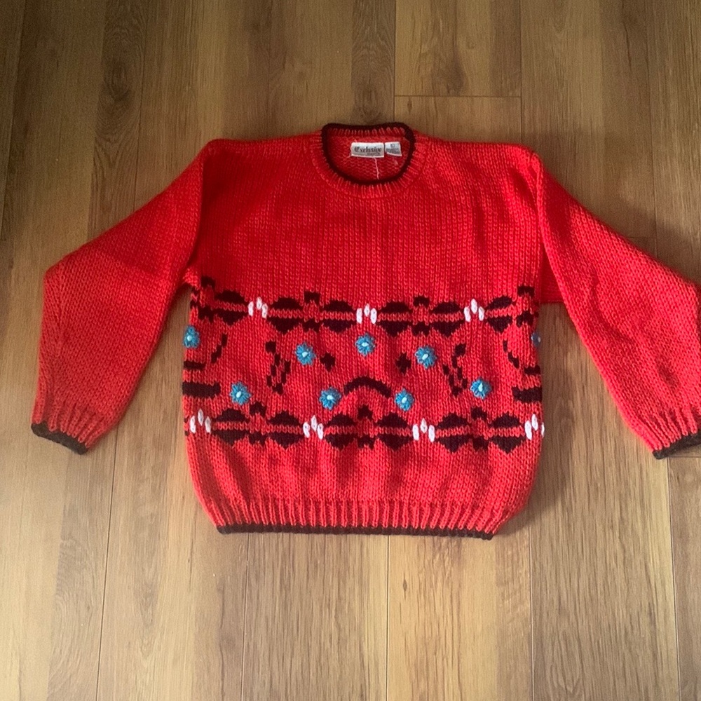 Red Vintage Sweather